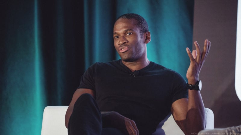 Arthur Hayes sells entire HYPE and NEAR positions, citing AI IPOs and US midterms