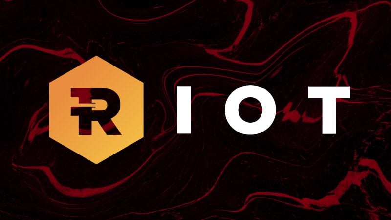 Riot loses top data center exec as AI and hyperscale buildout ramps up; shares dip 6%