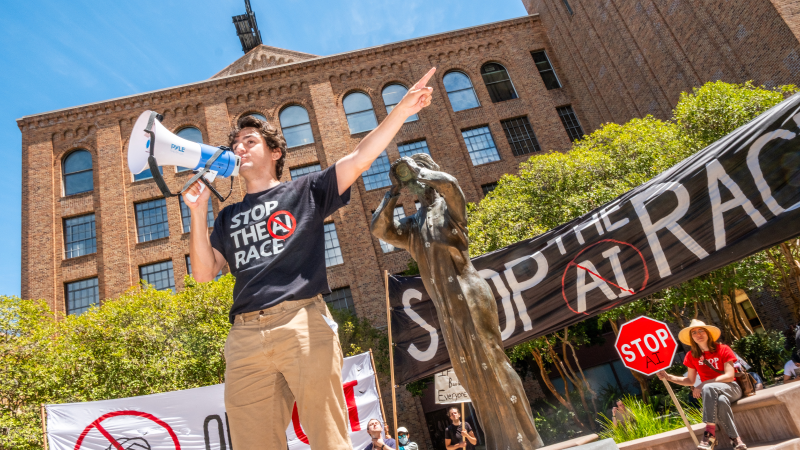 Protesters March on OpenAI, Anthropic, and Google DeepMind Demanding AI Development Pause — image 2