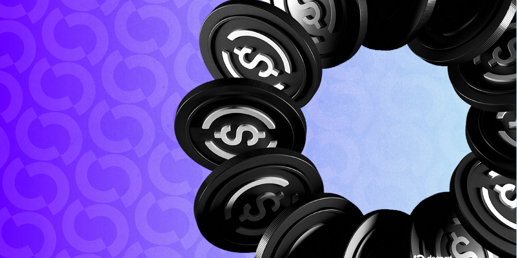 Circle Selloff 'Looks Overdone' Analysts Say as Shares Rise After Cathie Wood Buys the Dip