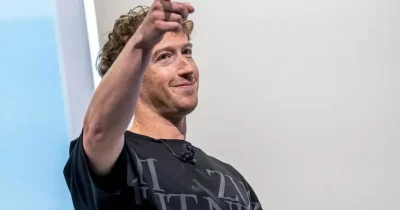 Meta CEO Mark Zuckerberg considers cloud computing entry amid AI spending spree