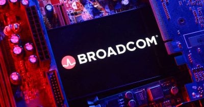 Philadelphia Semiconductor Index falls 2% as Broadcom’s forecast weighs on chipmakers