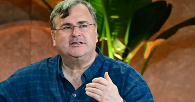 Reid Hoffman to leave Microsoft board to focus on AI drug discovery startup Manas AI