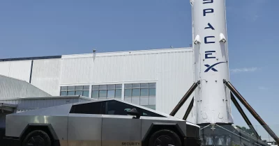 SpaceX faces lengthy wait for S&P 500 inclusion after rules change rejection