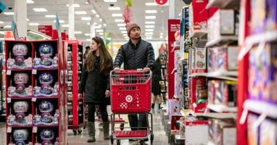 US Redbook year-over-year retail sales rise to 9.1% as consumer spending holds strong