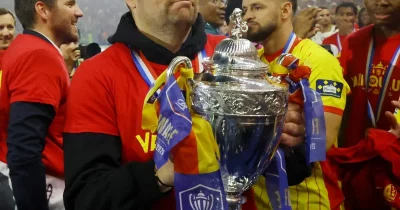Crystal Palace agrees to three-year deal with Pierre Sage