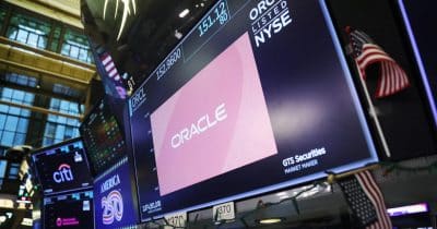 Oracle’s stock slides after earnings as AI costs spook investors, dragging crypto lower