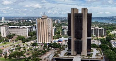 Brazil inflation exceeds target range, complicating rate cuts