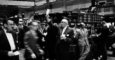 Retail investors post first three-day selling streak since 2020