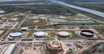 US emergency oil stockpile falls to lowest level since Reagan era