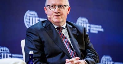ECB’s Lane warns of persistent inflation despite Iran deal, raising stakes for crypto as hedge
