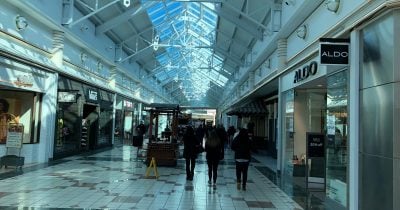 US retail sales rise 0.9% in May, nearly doubling forecasts in broad advance
