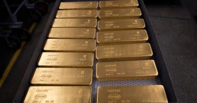 Gold holds loss after US Federal Reserve keeps rates unchanged, signals future hike