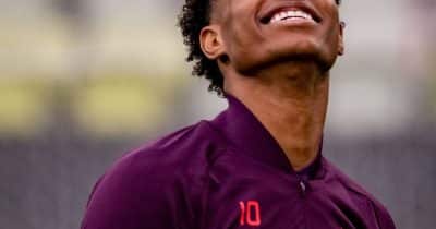 Marcus Rashford ties with legends at four World Cup goals as England cruise past Croatia