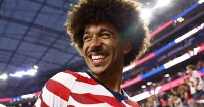 US defeats Paraguay 4-1 as Chris Richards anchors defense despite injury