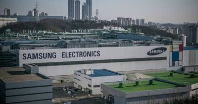 KOSPI index rebounds 4% as Samsung, SK Hynix lead recovery