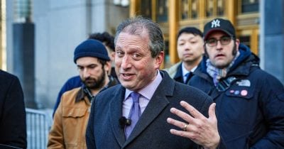 Brad Lander defeats Dan Goldman in NY-10 Democratic primary