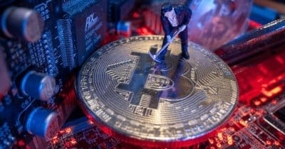 Thai police issue warrant for crypto mining operator Wang Yicheng tied to investment scams