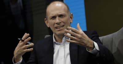 Federal Reserve Bank of Chicago’s Goolsbee sees hope in inflation data, but crypto markets may not share the optimism