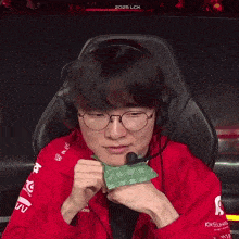 T1 vs Team Liquid draws 1.39M peak viewers at MSI 2026 Play-Ins as crypto betting volume surges