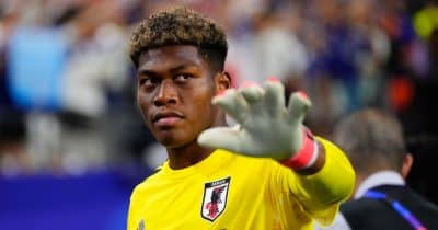 Leeds United in talks with Parma for goalkeeper Zion Suzuki
