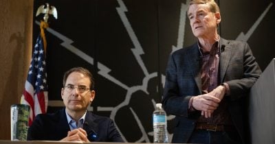 Colorado primary polls close, Phil Weiser leads in Democratic gubernatorial race