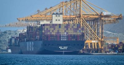 Iran, Oman to impose transit fees on Strait of Hormuz vessels