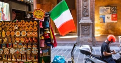 Italy returns to US dollar bond market for first time since the pandemic