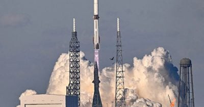Blue Origin seeks $130 billion valuation, more than double Rocket Lab’s market cap