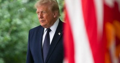 Trump orders complete trade halt with Spain, triggering market selloff and European uncertainty