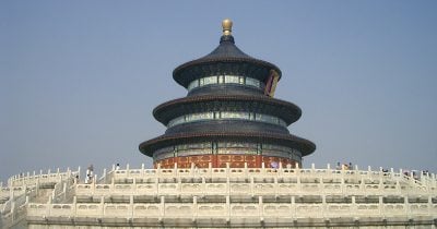 China’s economic growth falls sharply to 4.5%, barely scraping its own target floor