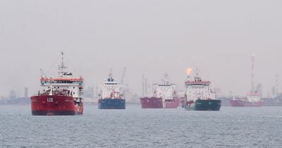 Russia struggles to deliver crude oil amid 135 million barrel backlog at sea