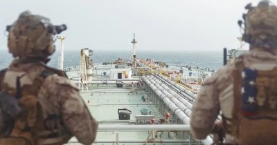 US Marines board commercial tanker in Gulf of Oman amid naval blockade