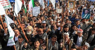 Iran-US conflict escalates as both target infrastructure amid strait tensions