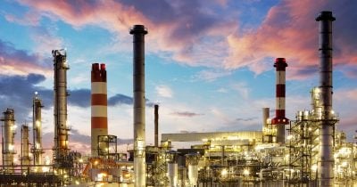 Brent crude rises above $90 as US-Iran conflict escalates, putting pressure on crypto markets