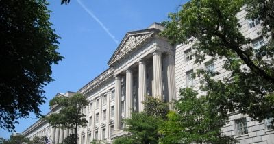 US leading economic indicators decline in June as consumer weakness offsets financial gains