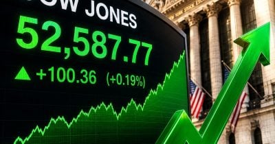 Dow rises as NASDAQ retreats ahead of Tesla, Alphabet earnings
