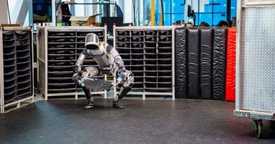 Hyundai clarifies humanoid robot plans are not part of labor talks