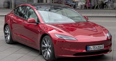 Tesla integrates Grok AI assistant for enhanced in-car controls