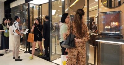 Laopu Gold loses $2B amid 66% growth outlook, raising gold market concerns