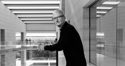 Apple faces memory crunch, testing Tim Cook’s supply chain skills