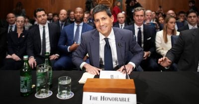 Jamie Dimon backs Fed Chairman Warsh’s new communication strategy, and crypto markets should pay attention