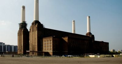 Britain curbs power exports to Europe to preserve domestic supplies