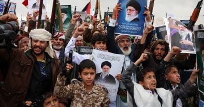 Houthis escalate Yemen conflict with missile strikes on al-Makha, Marib