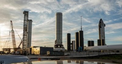 SpaceX and Tesla plan 100M-square-foot chip plant in Texas