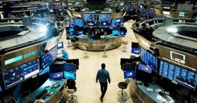 S&P 500 dividend yield hits historic low as just 5 members still offer 6% or more