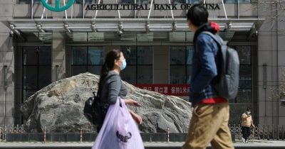 China’s commercial banks acquire net $289B of forex in January-July period