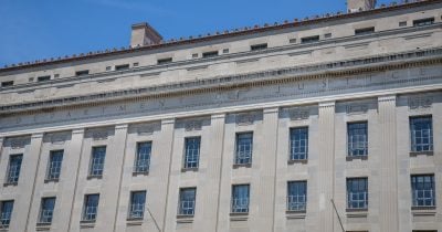 US DOJ indicts 10 for using bots to fake liquidity in crypto markets