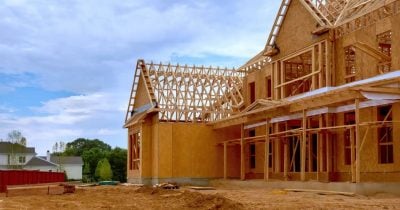US housing starts fall short of expectations at 1.239M as construction pullback deepens