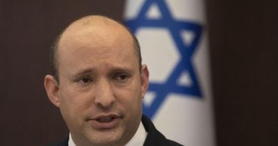 Bennett backs West Bank settlements, opposes land concessions